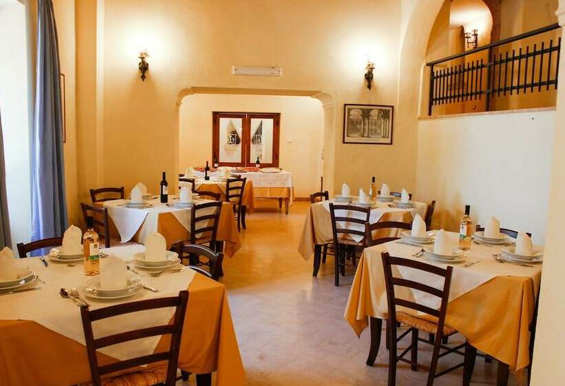 فندق فئة نجمة واحدة Relais Al Convento
