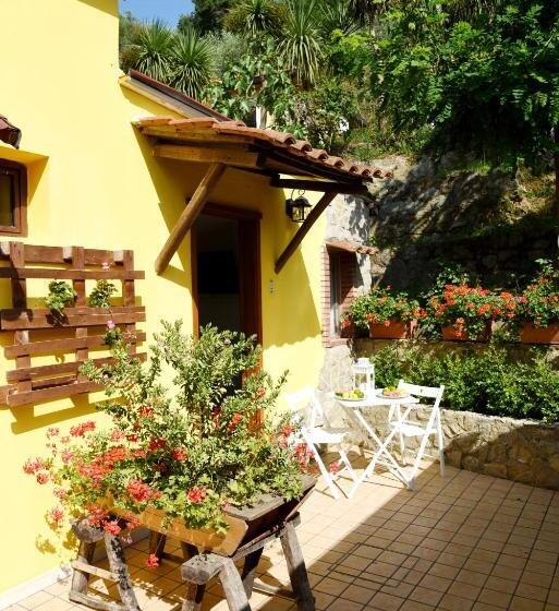 فندق ريفى Agriturismo San Leonardo