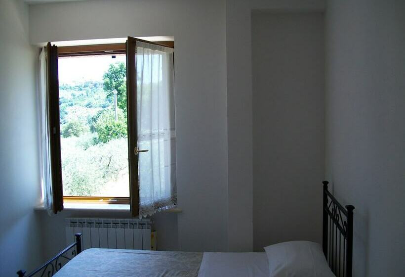 تختخواب و صبحانه La Collina Del Sagrantino