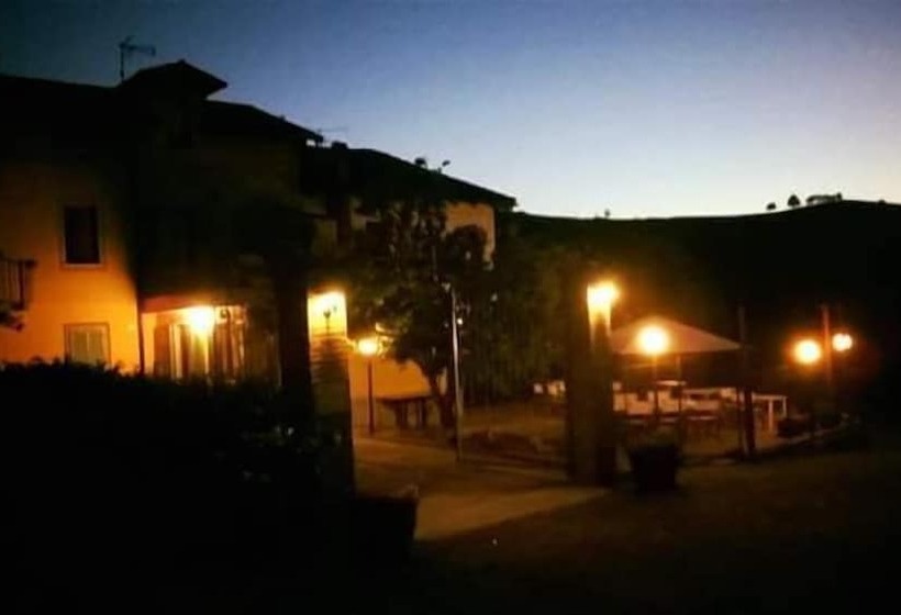 Bed and Breakfast La Terrazza Del Barbaresco
