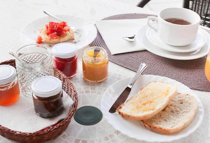 Bed and Breakfast Villa Delle Palme