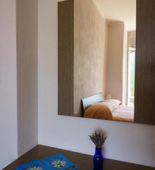 ホテル Albergo Ristorante Payarin