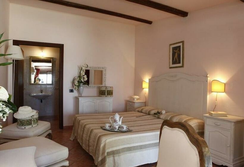 هتل Il Poggio Dei Pettirossi