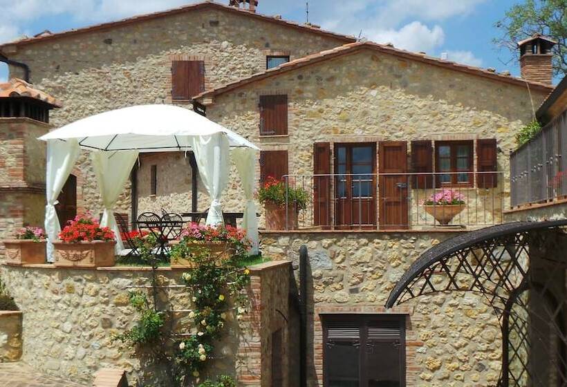 교외 호텔 Agriturismo Castello Di Bucignano