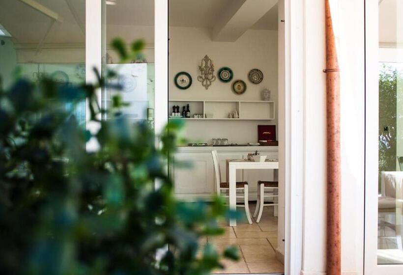 پانسیون Sciccosa Guest House