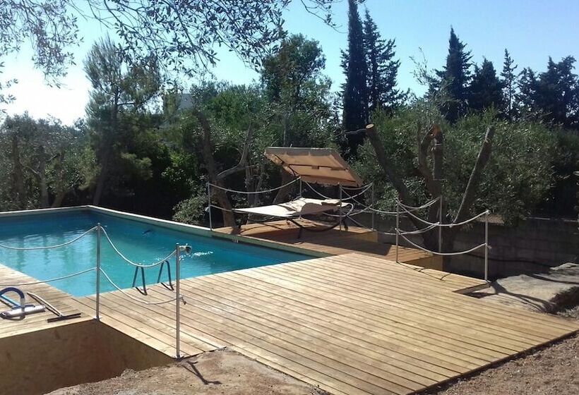 بنسيون Villa Alice Resort