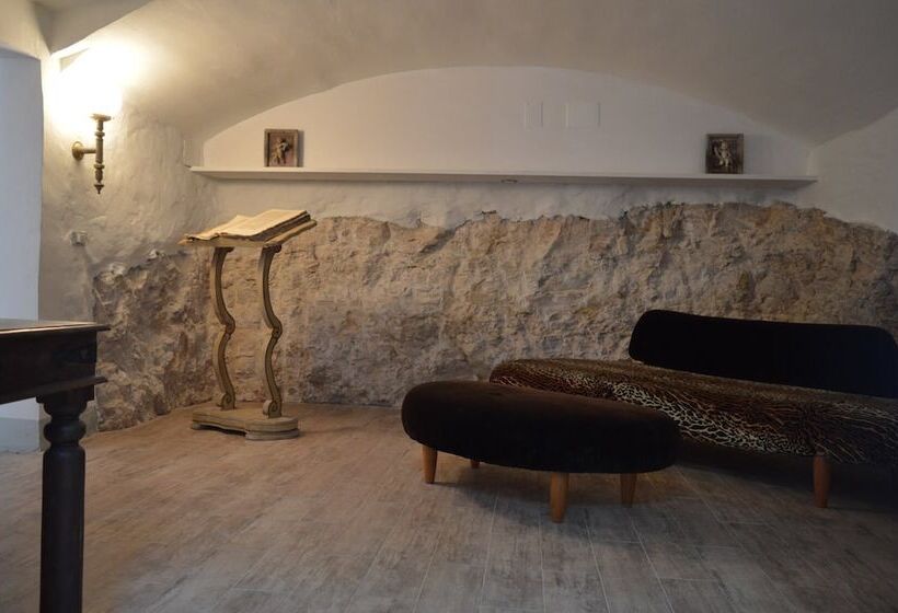 بنسيون Villa Alice Resort