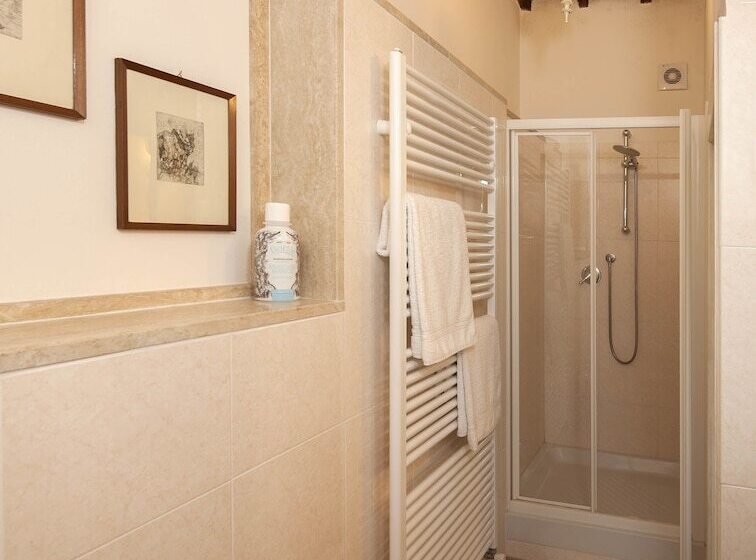 تختخواب و صبحانه Villa Irene
