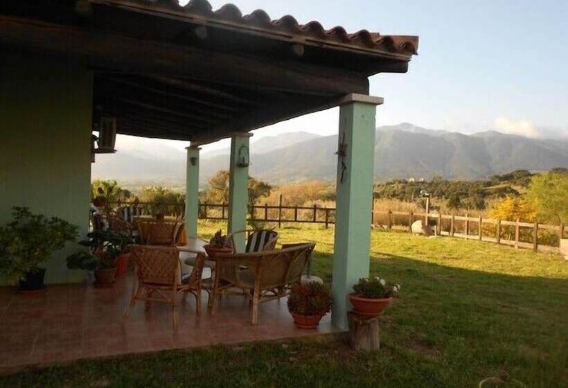 ホテル Agriturismo Alba Chiara