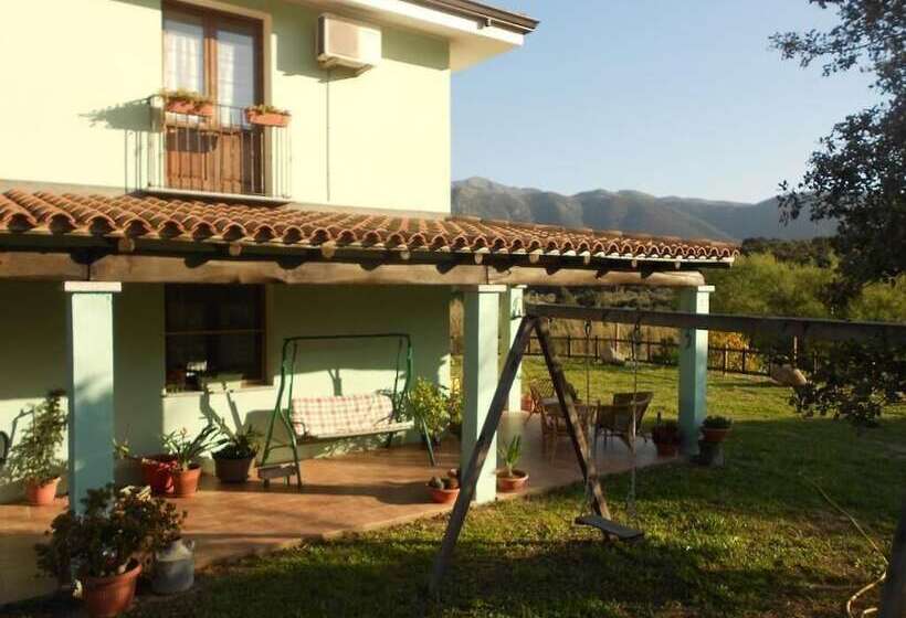 ホテル Agriturismo Alba Chiara