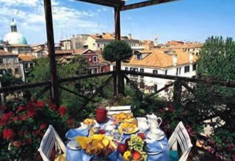 Fotos del hotel Ai Due Fanali:  16