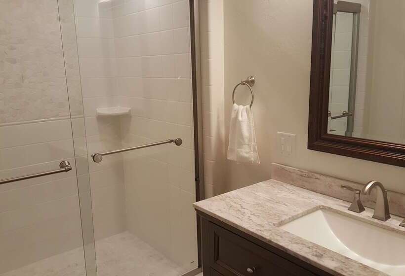 هتل Best Western Country Lane Inn