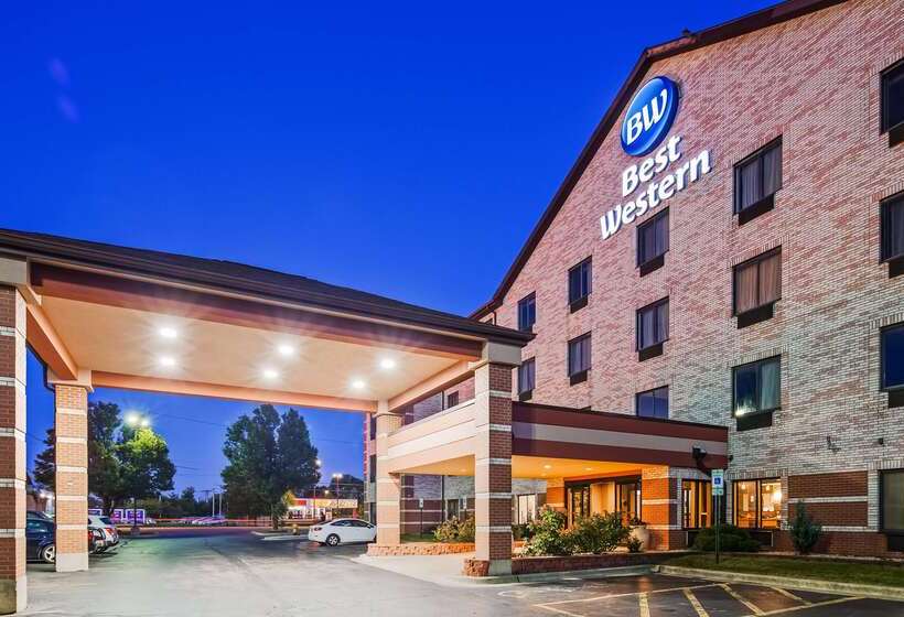 هتل Best Western Inn & Suites  Midway Airport