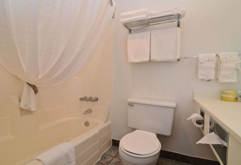 فندق Best Western Valdez Harbor Inn