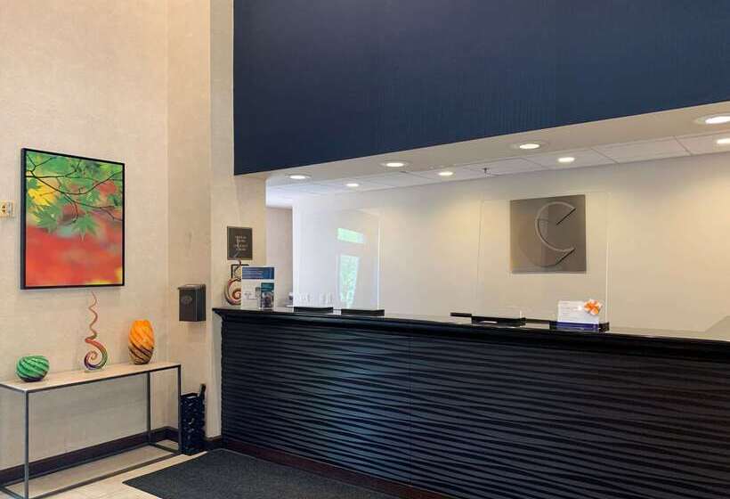 هتل Comfort Inn Saint Paul East