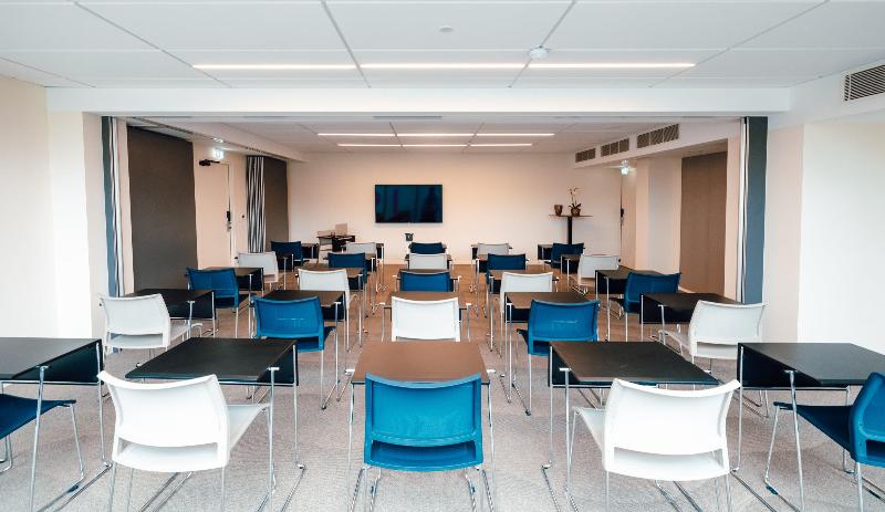 هتل Hilton Lille