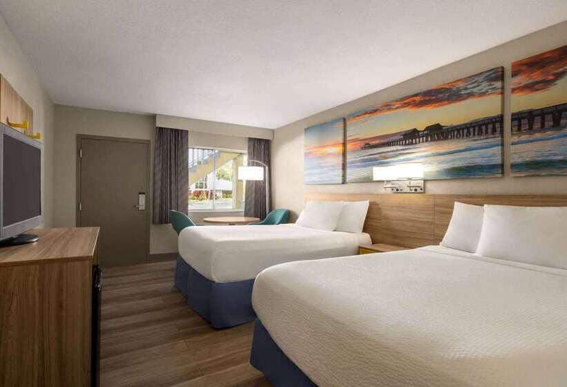 בית מלון כפרי Days Inn By Wyndham Cocoa Beach Port Canaveral