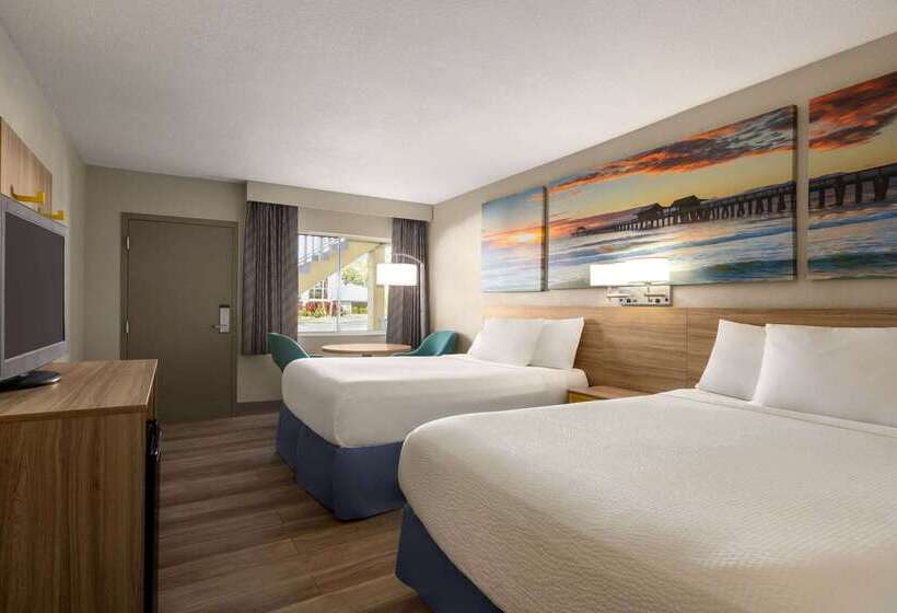 Hotel Days Inn By Wyndham Cocoa Beach Port Canaveral