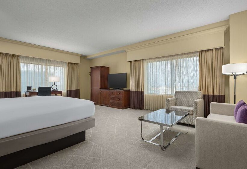 هتل Doubletree By Hilton Chicago O Hare Airport  Rosemont