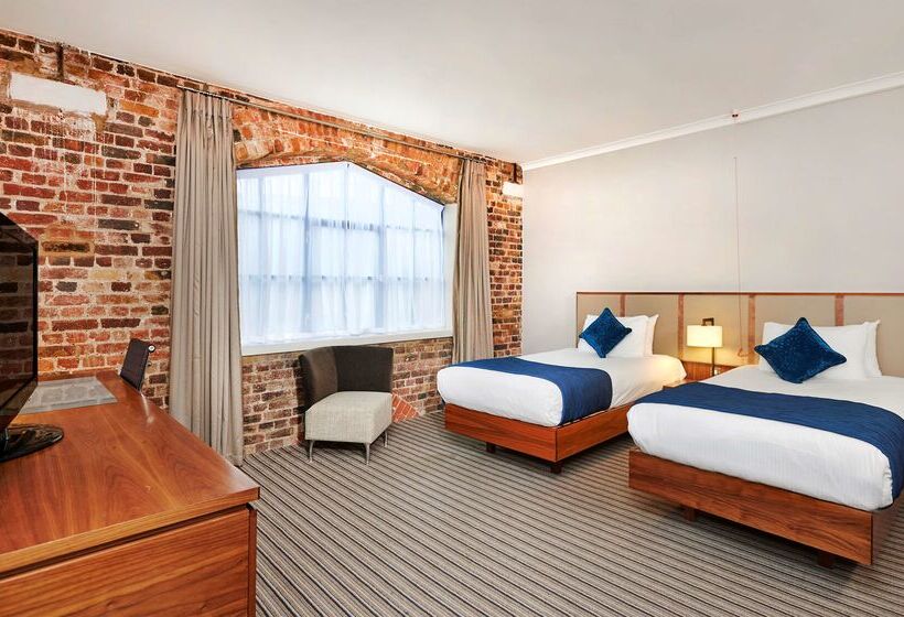 Doubletree By Hilton London – Docklands Riverside