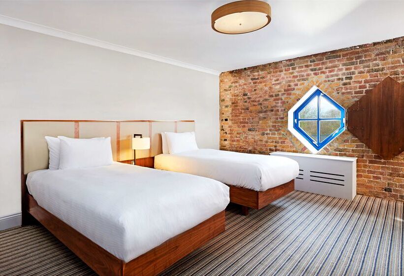 Fotos del hotel Doubletree By Hilton London – Docklands Riverside:  2