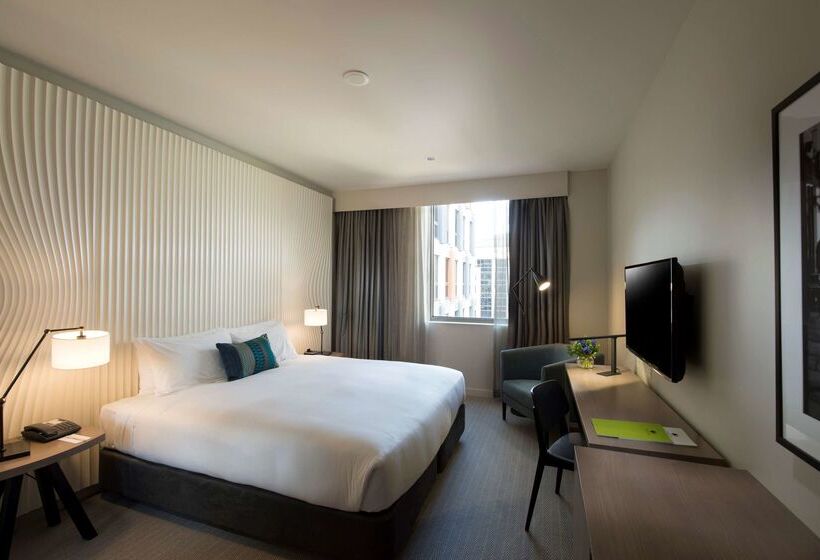 فندق Doubletree By Hilton Melbourne Flinders Street