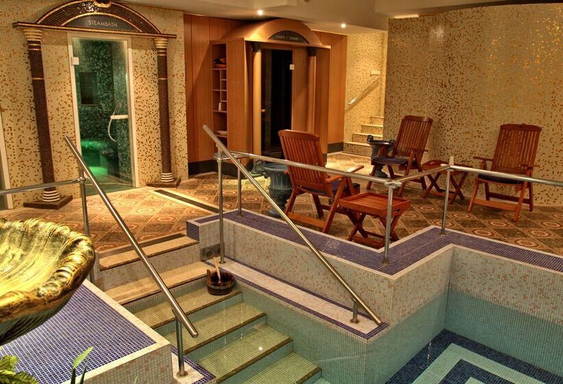 هتل Esplanade Spa And Golf Resort