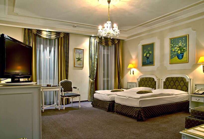 هتل Esplanade Spa And Golf Resort