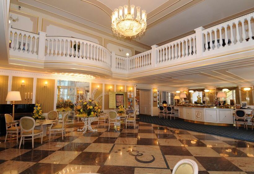 هتل Esplanade Spa And Golf Resort