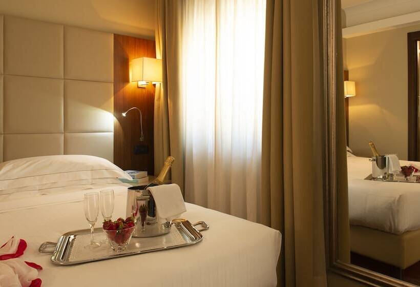 Fotos del hotel Fenice:  17