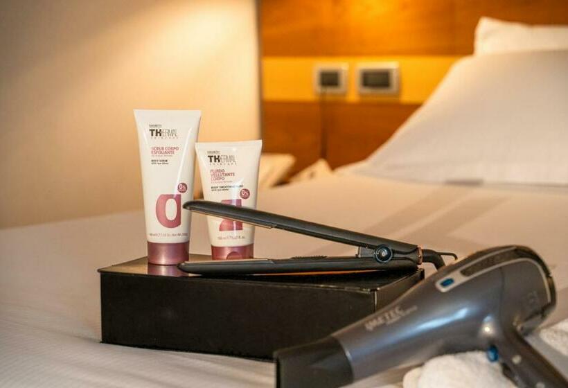 Fotos del hotel Fiera:  54 Fotos del hotel Fiera:  54