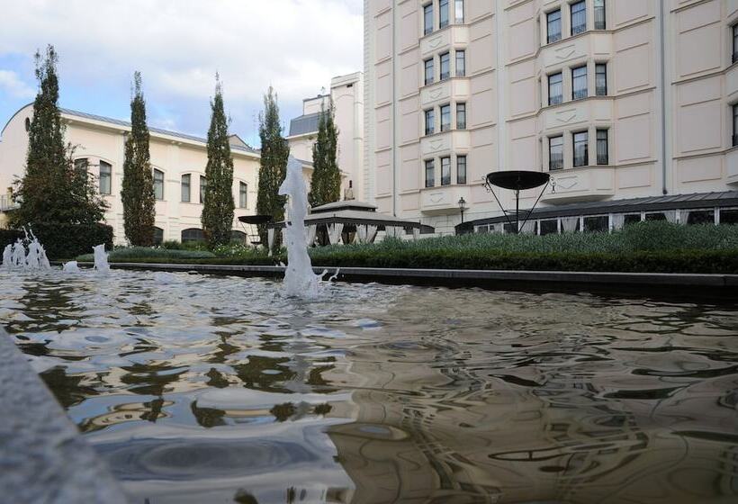 Fotos del hotel Grand Visconti Palace:  6