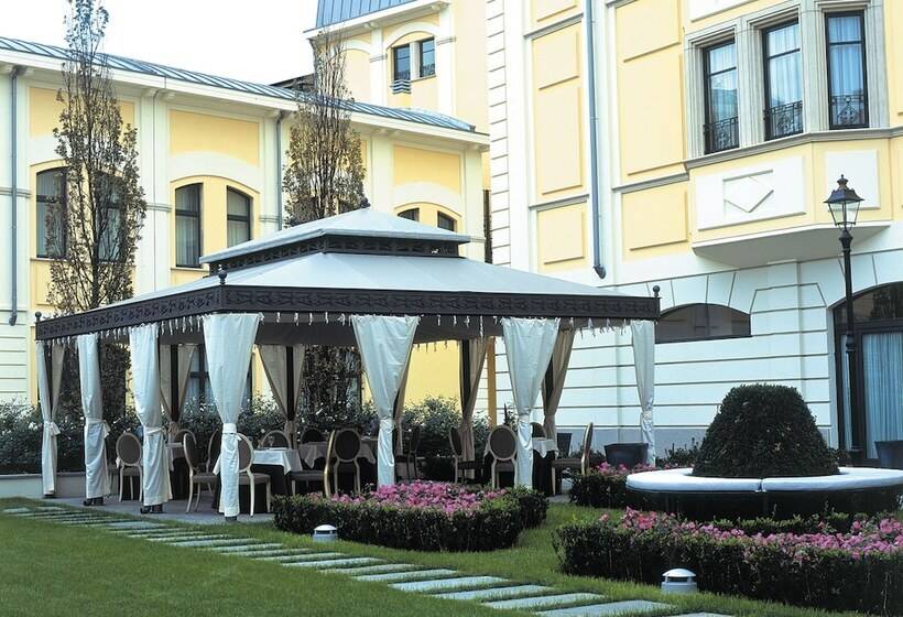 Fotos del hotel Grand Visconti Palace:  18
