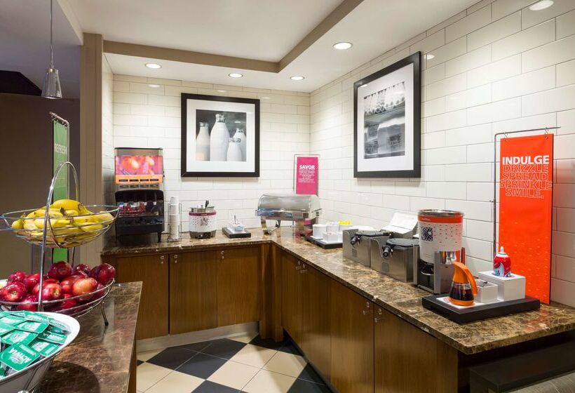 هتل Hampton Inn Manhattan Chelsea