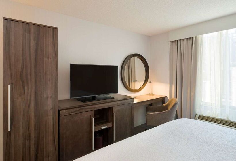 هتل Hampton Inn Manhattan Chelsea