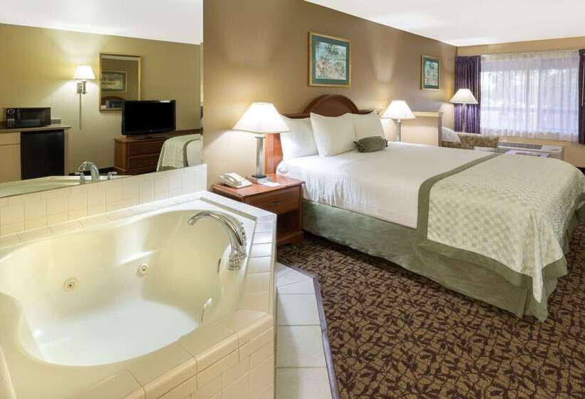 هتل Hawthorn Suites By Wyndham Napa Valley