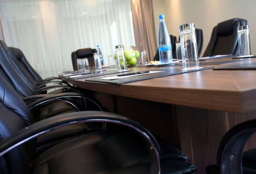هتل Hilton Nicosia