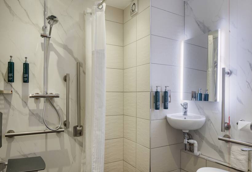 هتل Hilton York
