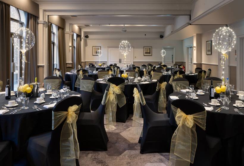 هتل Hilton York