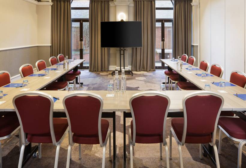 هتل Hilton York