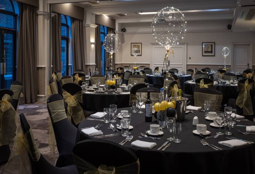 هتل Hilton York