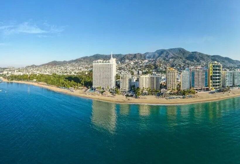هتل Krystal Beach Acapulco