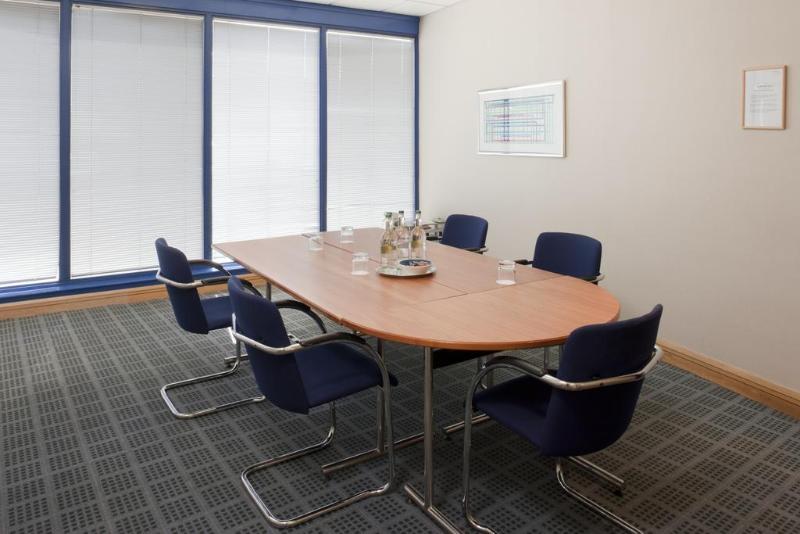 هتل Best Western London Heathrow Ariel