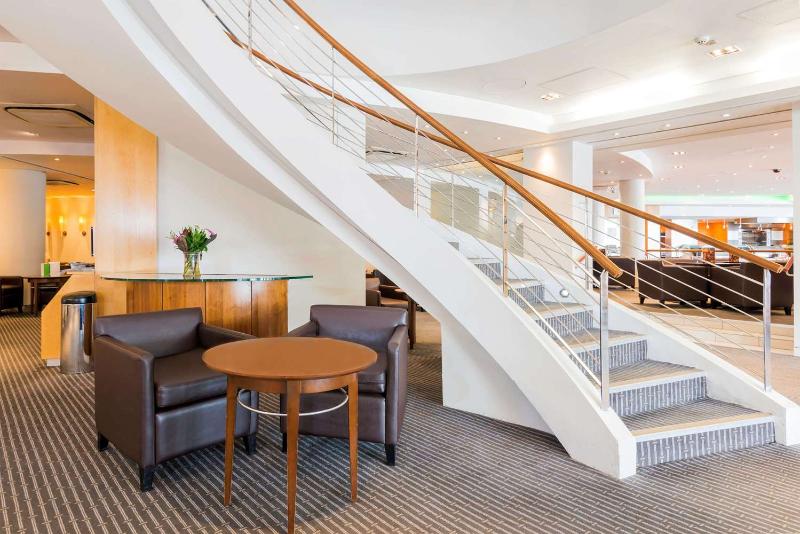 هتل Best Western London Heathrow Ariel
