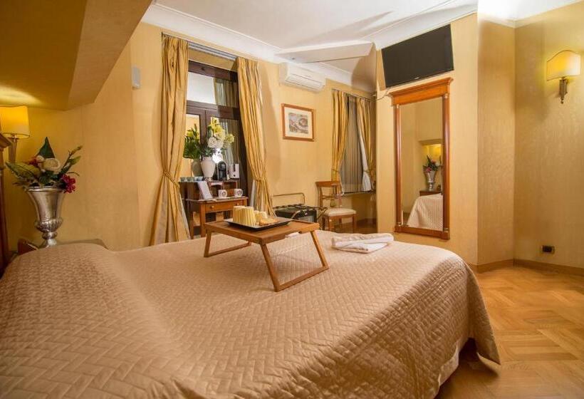 Fotos del hotel Luxury Rooms H 2000 Roma:  27