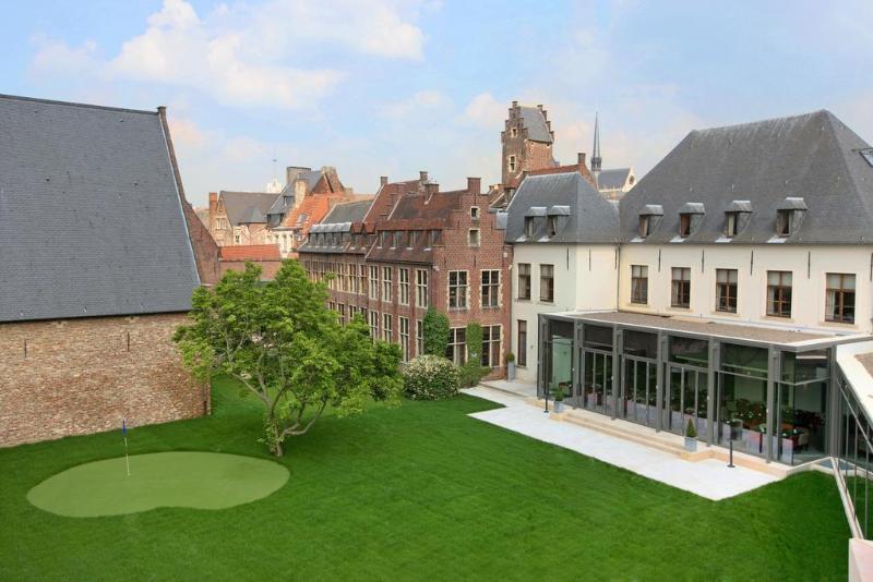 هتل Martin's Klooster