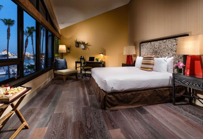 酒店 Maya   A Doubletree By Hilton