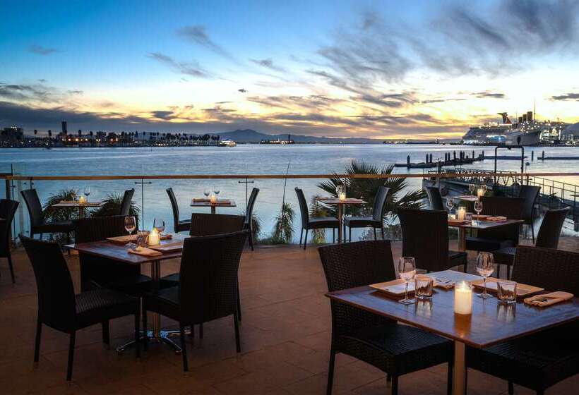 酒店 Maya   A Doubletree By Hilton