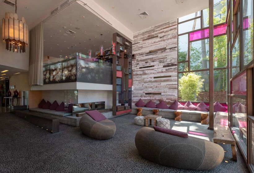 酒店 Maya   A Doubletree By Hilton