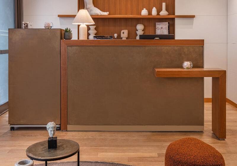 Fotos del hotel Monna Lisa Champs Elysées:  3